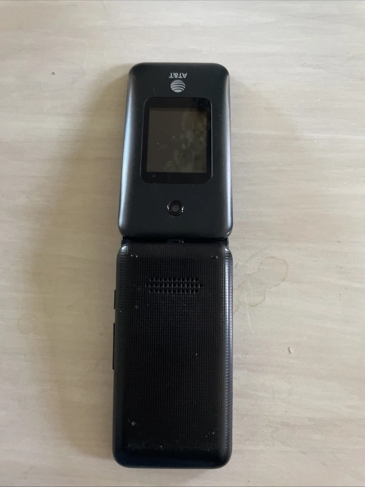 At&T Cingular Flip IV 4G LTE Prepaid Mobile Phone Works Has Battery - Image 2 of 2