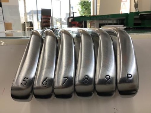 NIKE GOLF VAPOR SPEED 6pcs Iron Set 5-9/PW Flex-R No Head Cover Free Shipping - Picture 2 of 5