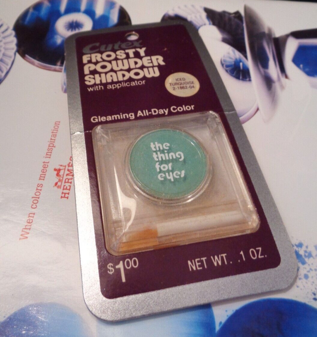 VINTAGE CUTEX THE THING FOR EYES EYESHADOW ON HANG CARD IN TURQUOISE NEW SEALED
