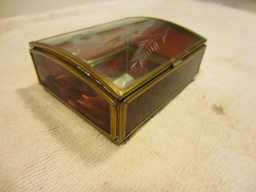 Vintage 1970s Glass Trinket Box w/Lid Square Beveled Etched Glass - Picture 8 of 8