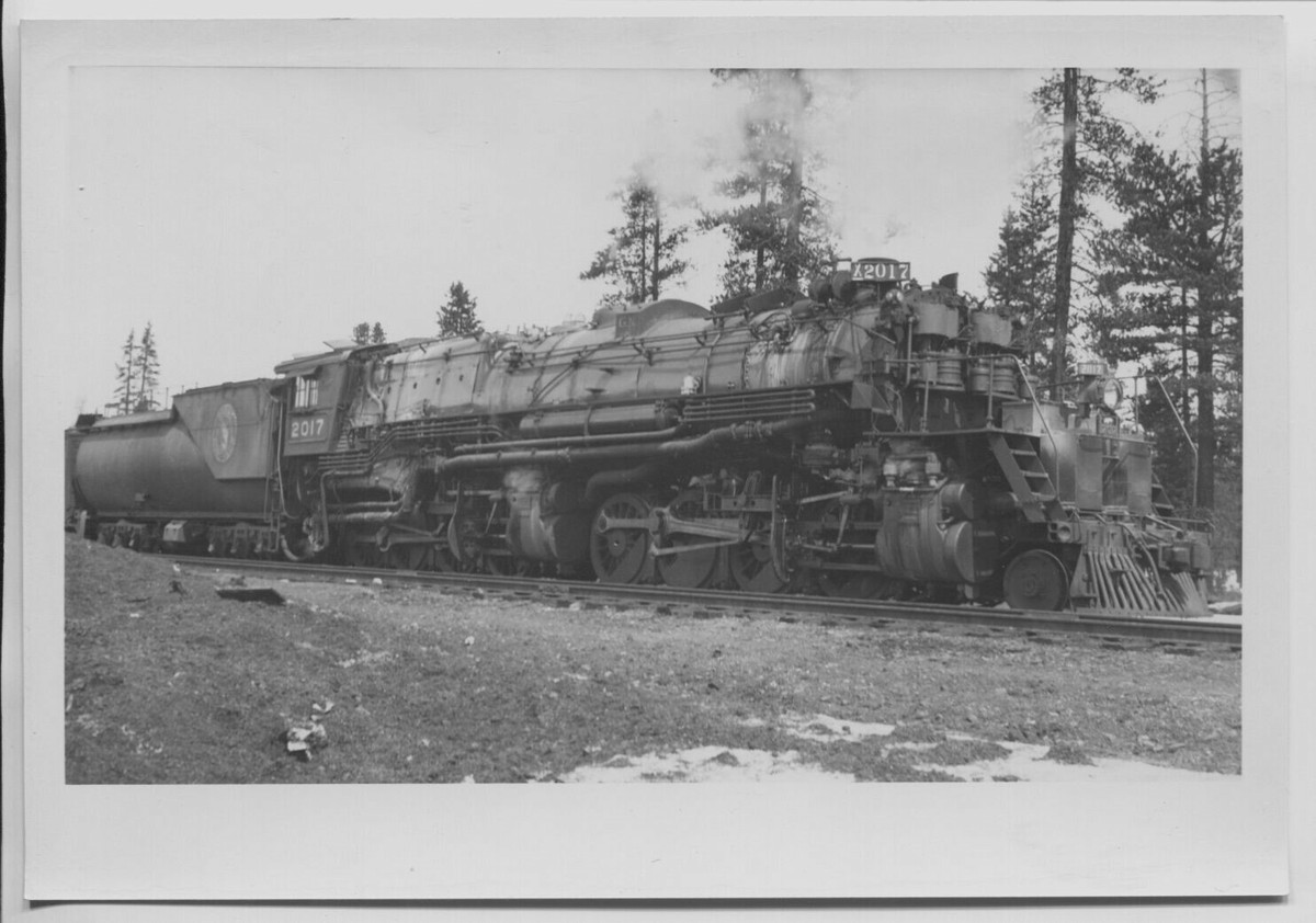 Trains across the Continent 北米鉄道史 第二版 🚂 Chicago and North Western #1385 Steam Locomotive Move