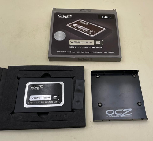 K/3 OCZ Technology VERTEX 2 / SATA II 2.5" / Solid State Drive, 60 GB, gebraucht