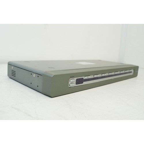 Belkin F1DP108A - 8 Port KVM Cat 5 Switch mit Rackmount Ears - Bild 9 von 11