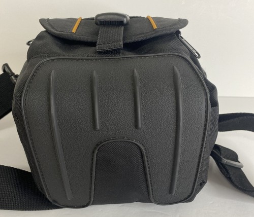 LowePro Adventura SH 120 II Camera Holster Bag Holds 8"T x 7"W x 6"D Strap Black - Picture 6 of 10
