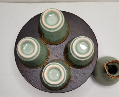 Japanese Green Stone Ceramic Sake Set With Wooden Cover And Box - Picture 3 of 10
