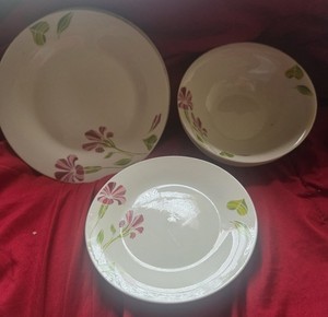 Floral Ceramic Dinner Service Set - Bowls & Plates, White Pink Green
