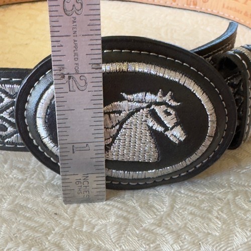Western Leather & Silk Embroidered Black Belt Mustang Size 20 Youth YAC 1990’s - Picture 11 of 16