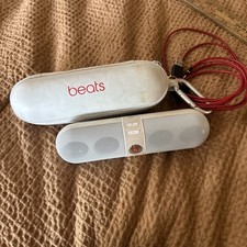 Beats by Dr. Dre B0513 Beats Pill 2.0 Speaker White Working Used