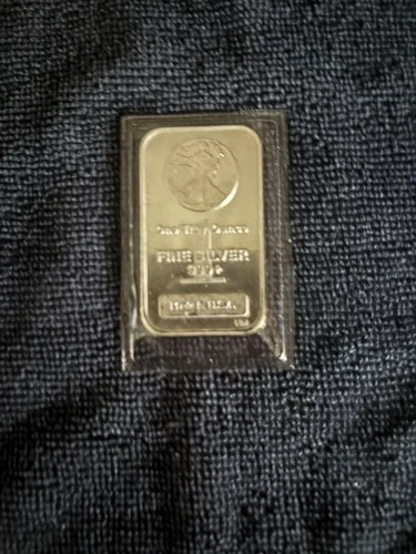 1 oz. Highland Mint Silver Bar Walking Liberty Design .999+ Fine Silver