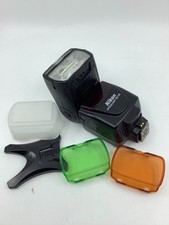 Nikon SB-700 Speedlight - Fair Condition; Base is cracked