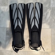 Atomic Aquatics Split Scuba Fins Open Heel, Black, Medium