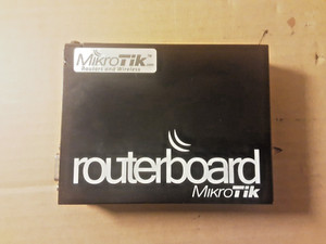 MIKROTIK ROUTER UND WLAN ROUTER BOARD
