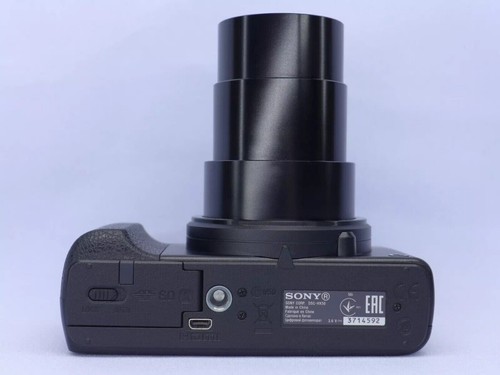 Sony Cyber-Shot DSC-HX50 20.4MP 30x Optical Zoom Digital Camera - 100% Working - Picture 10 of 19