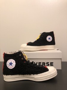 mickey mouse chucks