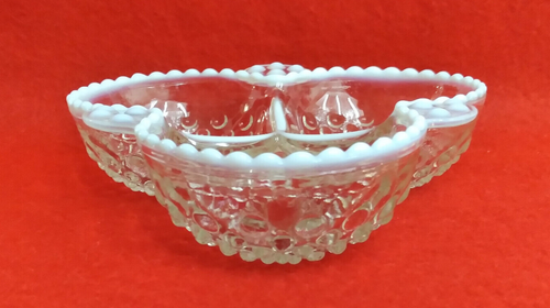 Vintage Fenton Moonstone Hobnail Opalescent Divided Candy/Condiment Glass Dish - Picture 3 of 9