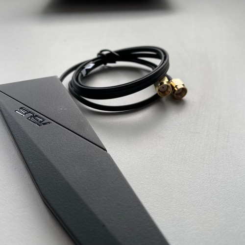 Antena móvil Asus de doble banda 2T2R 2,4/5 GHz - Imagen 3 de 5
