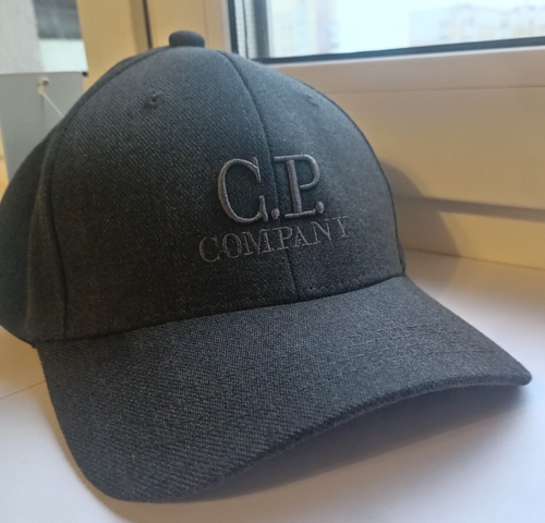 C.P. COMPANY Men’s sport Baseball Cap flat Premium Hat Men grey - Picture 2 of 7