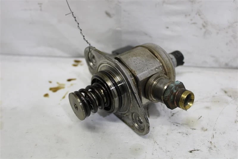 FUEL PUMP Volkswagen Golf GTI 2011 11 1158336 - Image 3 of 4