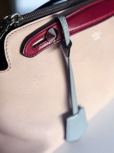 Fendi Vitello Dolce By The Way Medium Boston Bag – Blush Pink Multicolor - COA - Picture 16 of 18