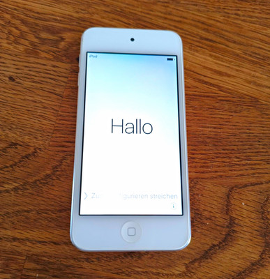 Apple iPod touch 5. Gen 32GB weiß silber Bluetooth Wi Fi