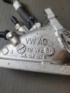 AUDI Q5 8R Drosselklappe 04L128687E 2.00 Diesel 2018 33215108