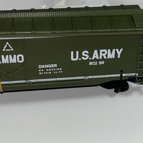 Model Power 9164 HO Scale Army Exploding Car Train - Picture 3 of 6