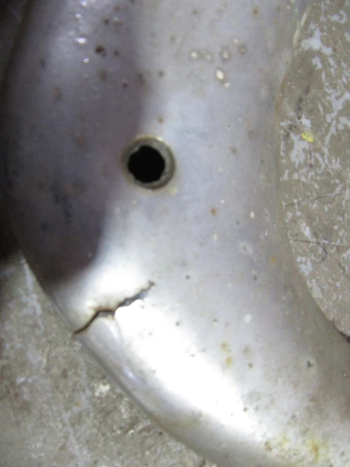 Ford Deluxe 1940 Faro Coche Cromo Borde Bisel Moldura Pieza Foto 2 de 4