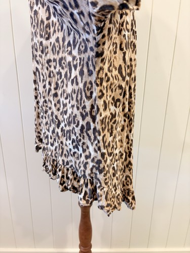 Decjuba Size L Large Leopard Print Short Sleeve Top Frill Trim - Picture 7 of 10