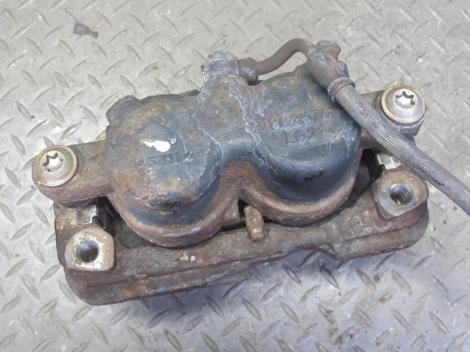 2003-2009 HUMMER H2 AWD PINÇA DE FREIO TRASEIRA ESQUERDA E DIREITA CONJUNTO DE 2 - Imagem 4 de 4