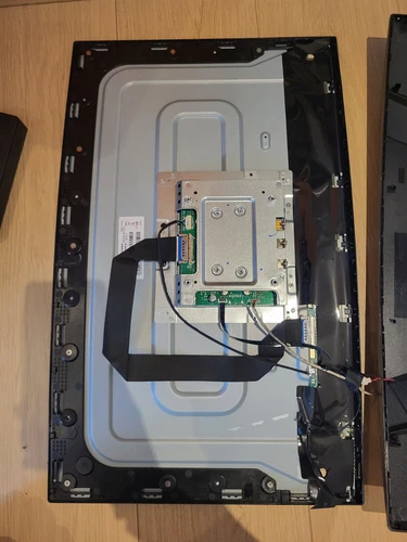 MSI monitor: MSI G27C4: 165hz, FullHD, curved - voor onderdelen