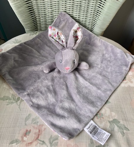Brandneu ohne Etikett Asda Hapello Hase Kaninchen Bettdecke Decke Stofftier Doudou grau geblümt NEU