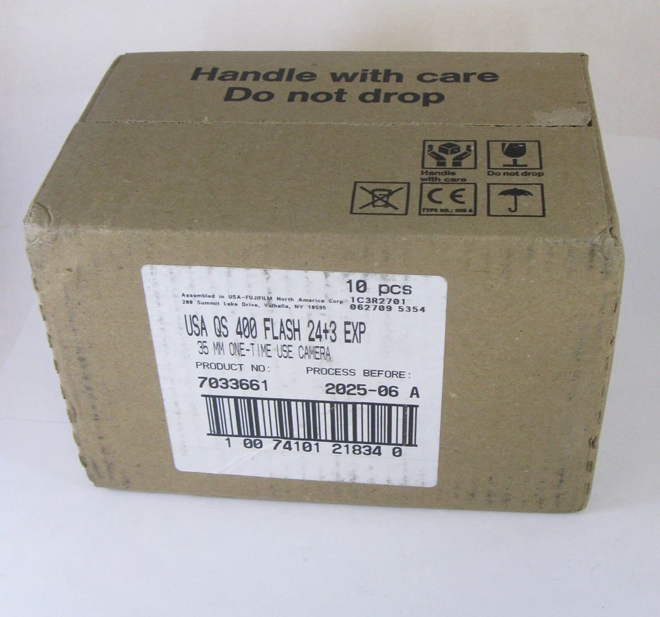 10 Pack Fujifilm Quicksnap Fuji 400 One Time Use Disposable Flash Camera FRESH - Image 3 of 4