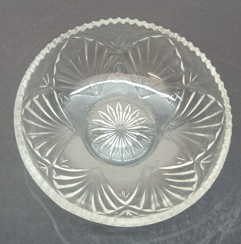 Vintage Jeannette Glass Clear Fan Pattern Dessert Bowl - Picture 2 of 3