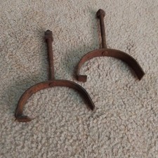 Vintage Gutter Brackets × 2 Rise & Fall Cast Iron