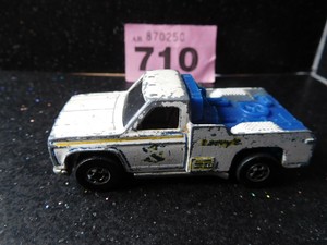 larry's towing hot wheels