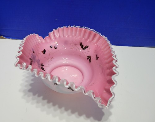 Victorian Pink Cranberry Cased Glass Bowl Ruffled Edge - Picture 8 of 9