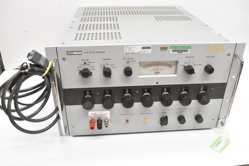 Fluke 760A Meter Calibrator AD/DC Voltage/Amps-Resistanc/Ohms RARE ITEM - Picture 1 of 10