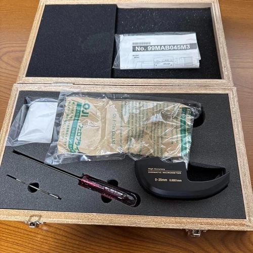 MITUTOYO Micrometer MDH-25MB 293-100-10 High Precision Digimatic Successor 0.1μm