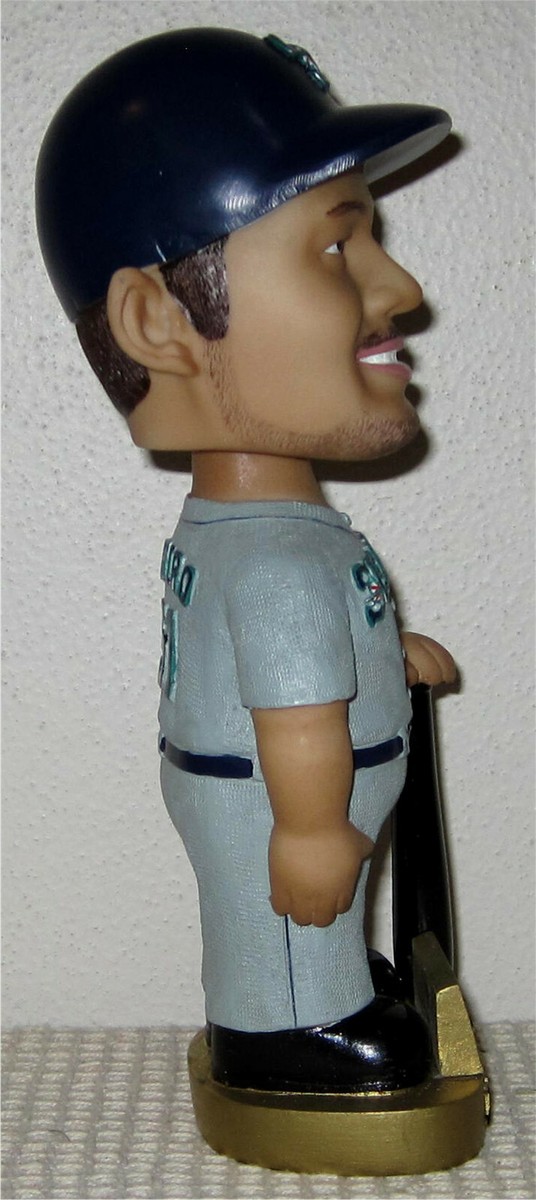 MLB 2001 イチロー　MVP BOBBLEHEAD Legends Of The Diamond Ichiro Mariners Suzuki BOBBLEHEADS
