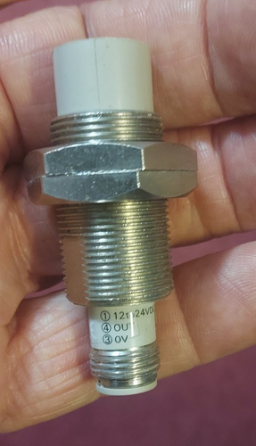 Omron E2EG-X10MC1-M1 inductive proximity sensor 12-24VDC PNP NO - Picture 5 of 5