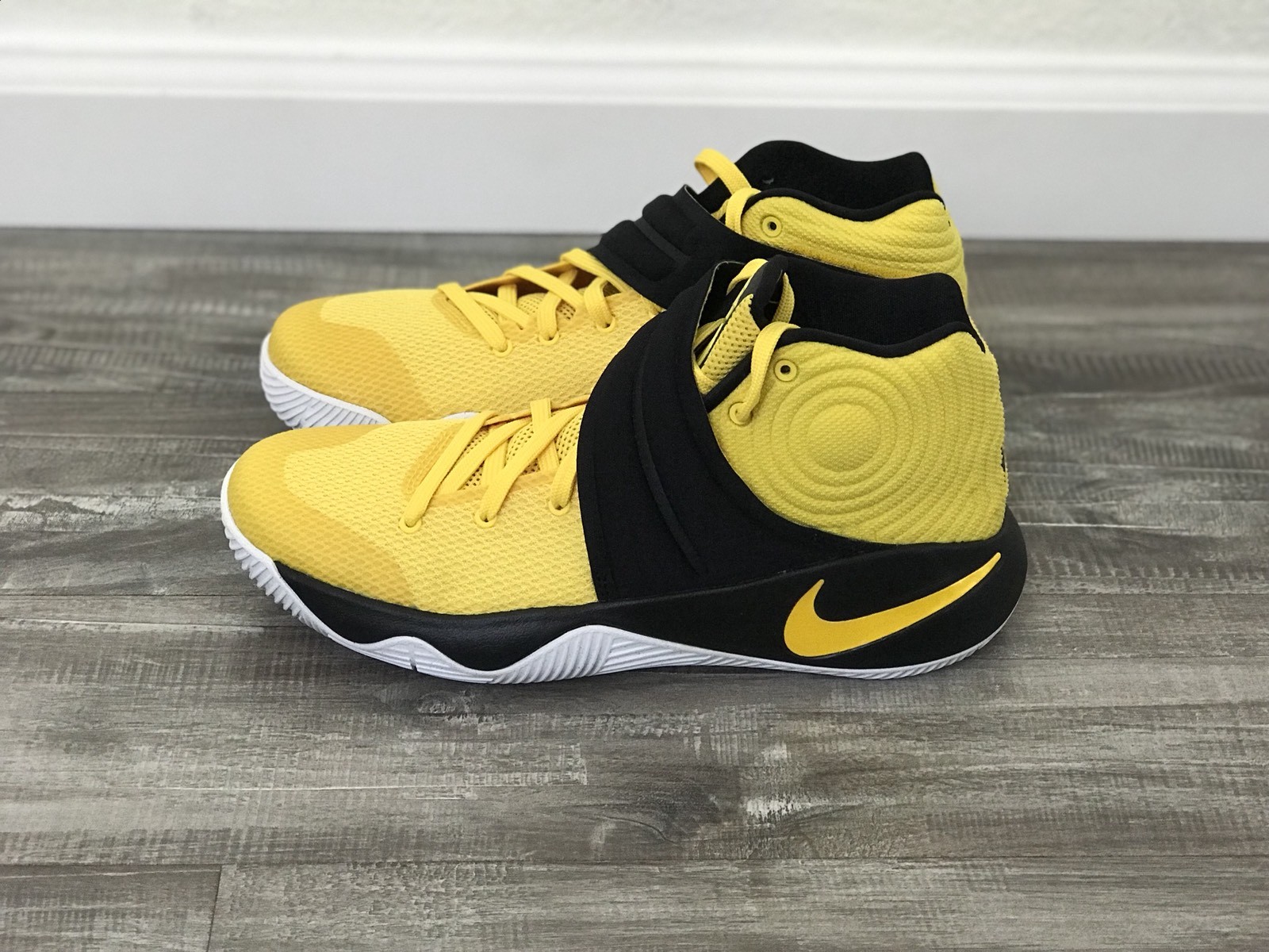 nike kyrie 2 giallo