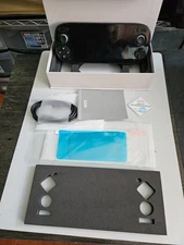 Retroid Pocket 5 with original box and screen protector.