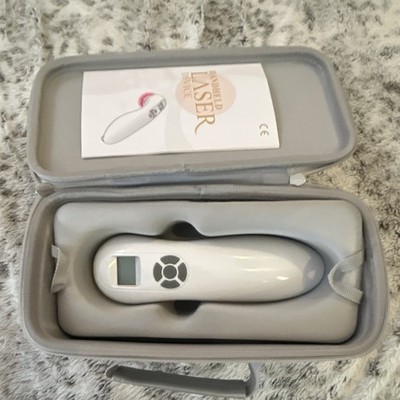 Handheld cold laser therapy device for pain relief