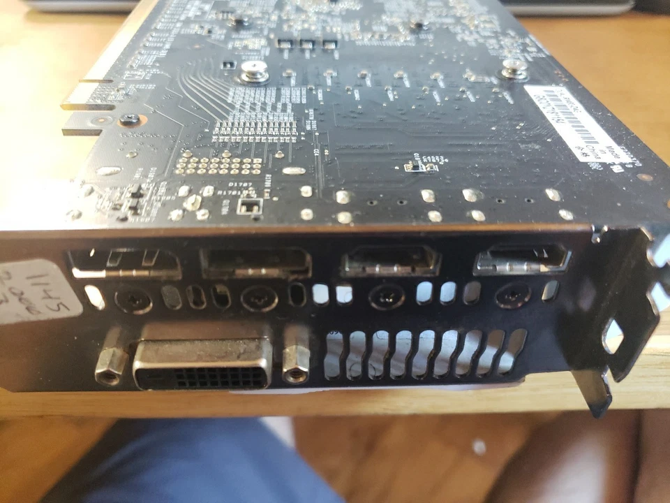 Apple Mac Pro EFI flashed ASUS Radeon RX 480 Dual 4GB - Image 2 of 3