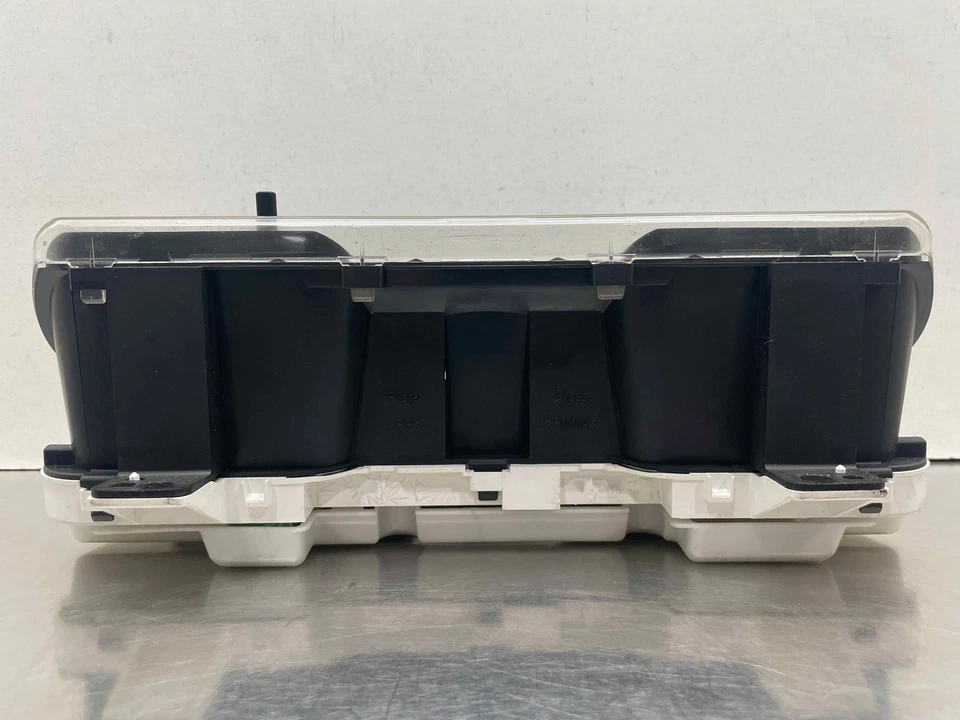 2007 Toyota Highlander velocímetro cluster 6 cilindros 60k milhas fabricante de equipamento original 83800-48430 - Imagem 2 de 4