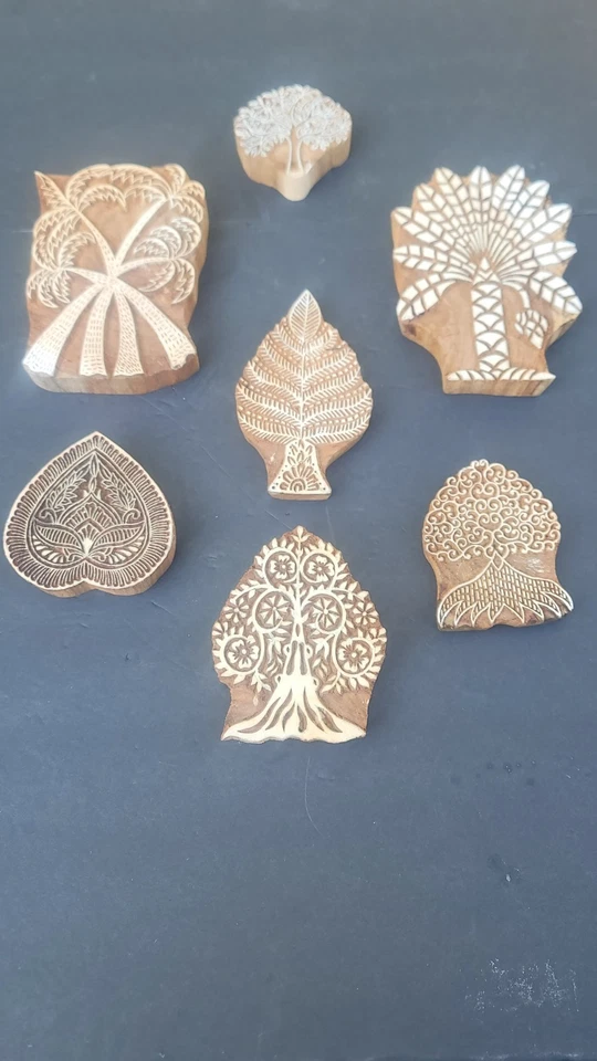 Лот из 7 деревянных текстильных вырезанных вручную блоков марок с красивой печатью.  Различные размеры - Изображение 2 из 4