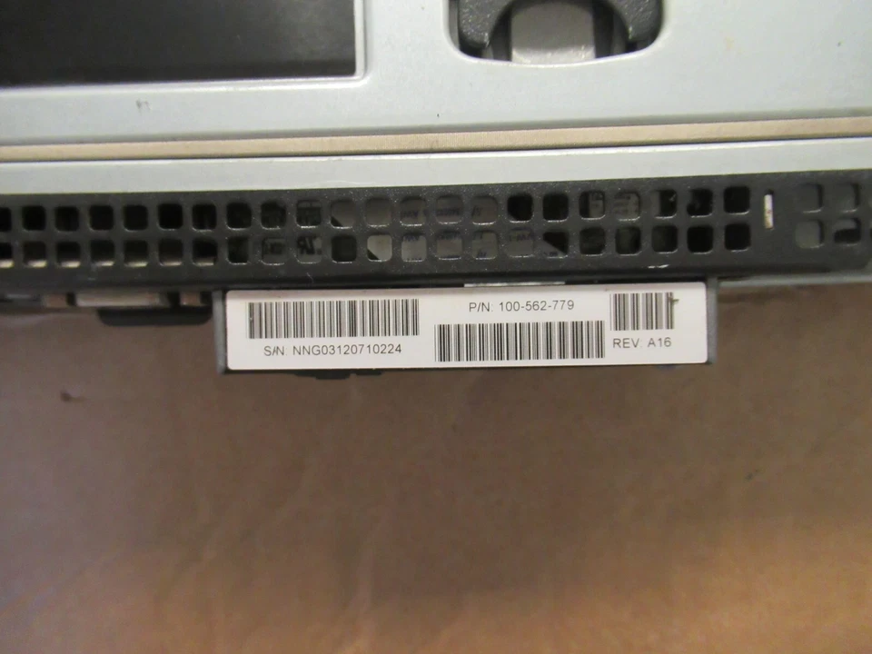 Dell PowerEdge R610 2x Xeon Quad Core E5504 2GHz 8GB 6x 2.5" Bay 1U Rack Server - Image 3 of 3