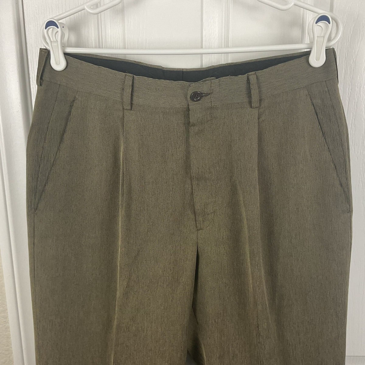 DKNY Donna Karan Men's Y2K Olive Green Single Pleat Lyocell Pants