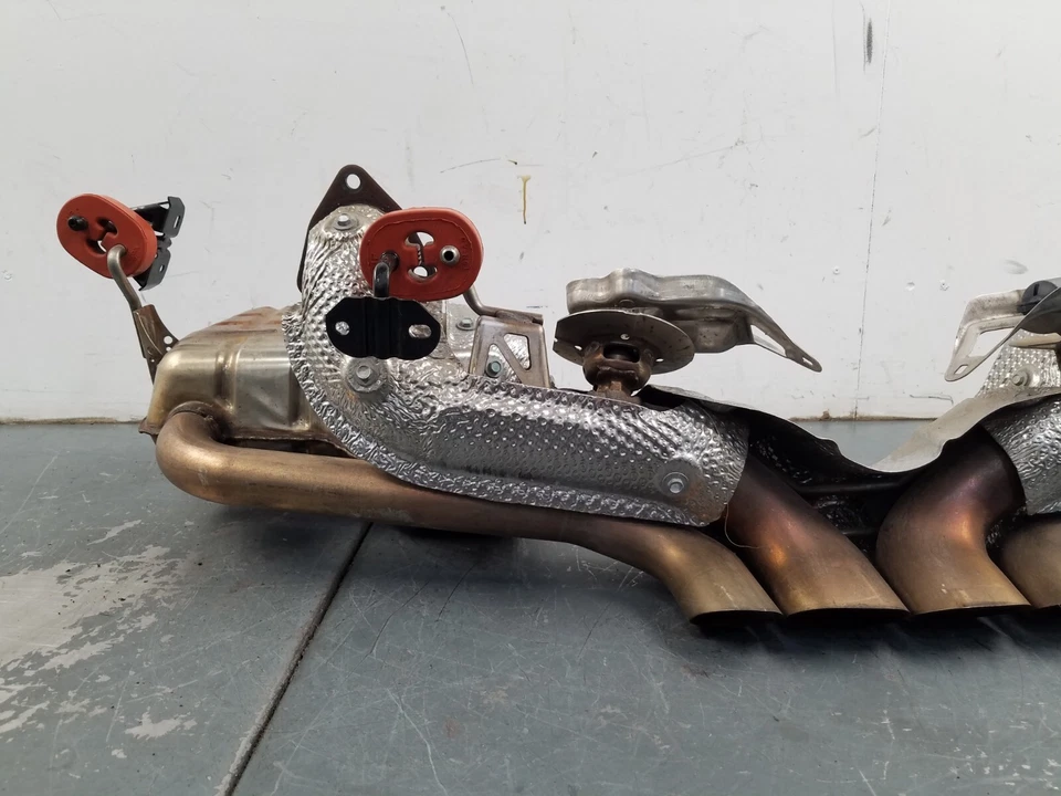 Conjunto de silenciador de escape con válvula Acura NSX 2021 #0029 V11 Foto 3 de 4