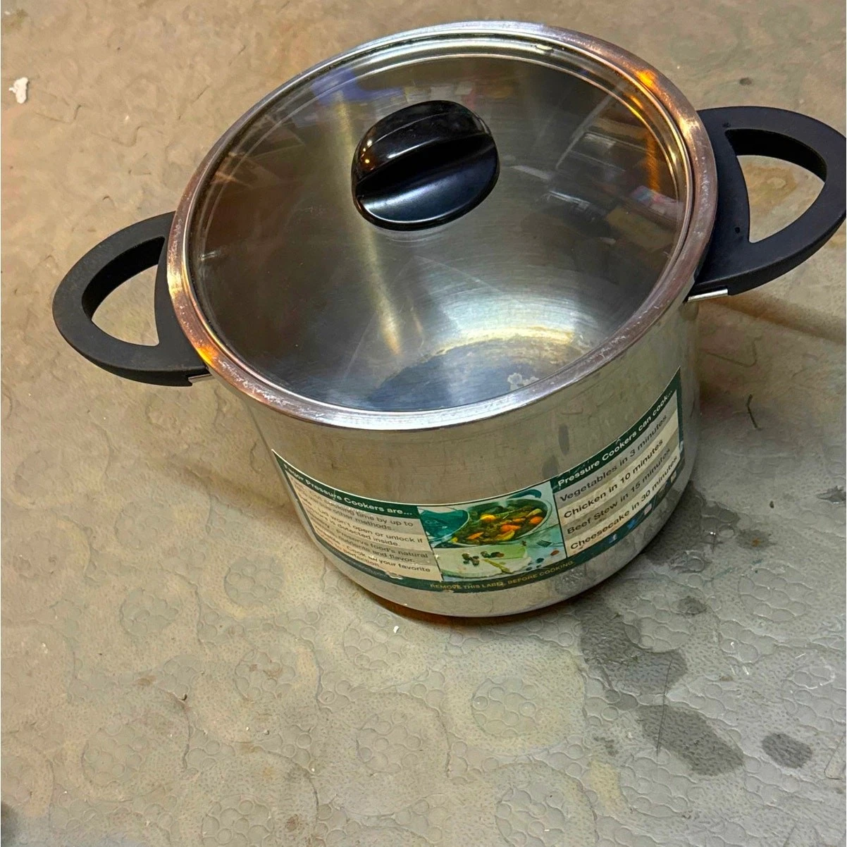 Fagor 6 QT. Rapid Express Pressure Cooker Stainless Steel Pot with Glass Lid